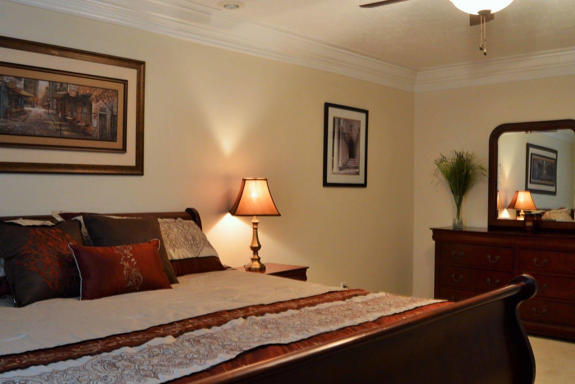 Lafayette Grand Manor Appartement Waynesville Buitenkant foto
